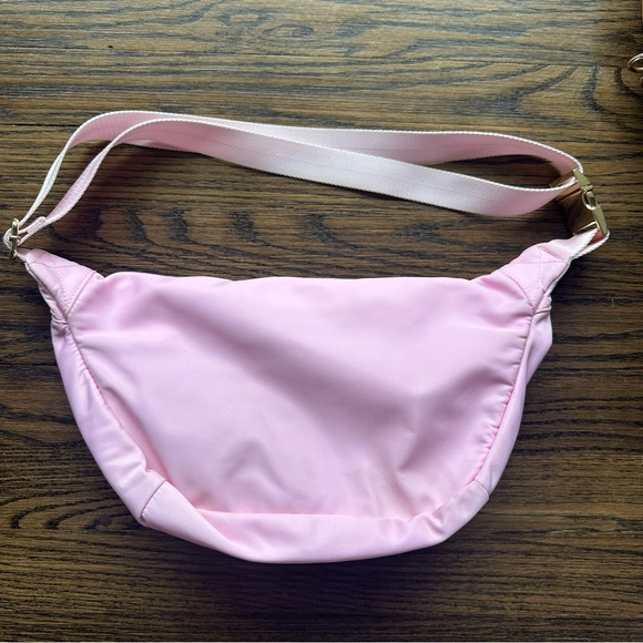 Stoney Clover Lane flamingo jumbo Fanny pack - Picture 2 of 3